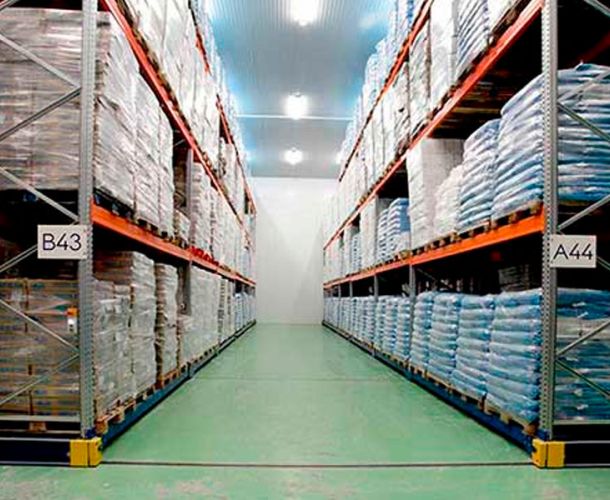 Paletización convencional "CON BASE MÓVIL" carga paletizada para tus estanterías industriales